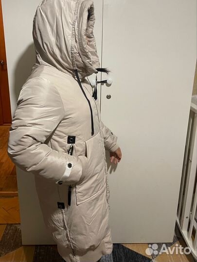 Пуховик зимний женский