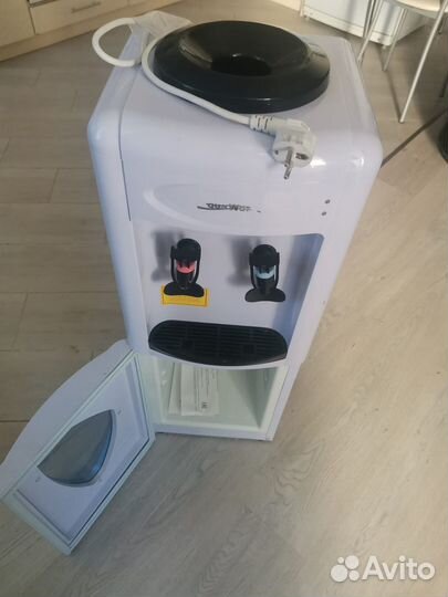 Кулер для воды