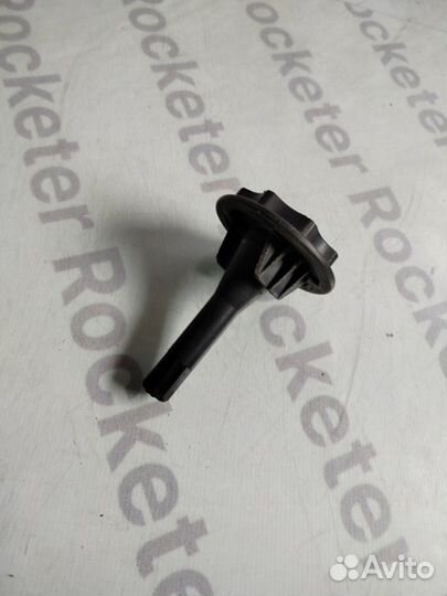 Болт крепления запасного колеса Renault Logan 2