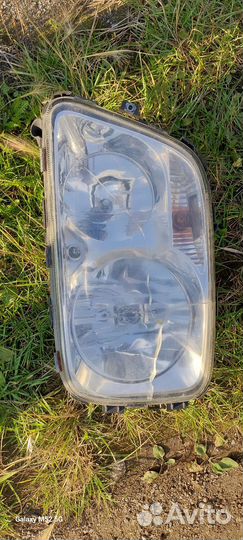 Фара мерседес актрос