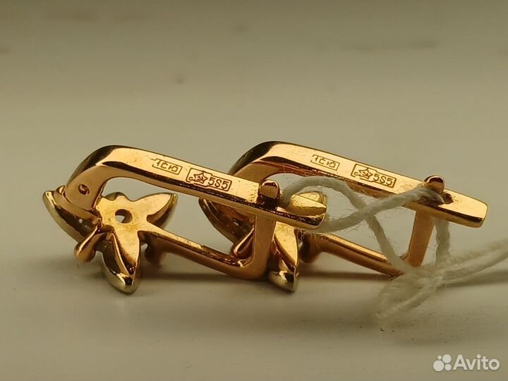 Золотые серьги с бриллиантами 585 пробы