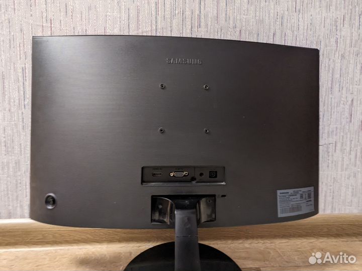 Монитор Samsung c24f390fhi