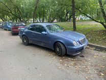 Mercedes-Benz CLK-класс 2.3 AT, 1998, битый, 1 000 000 км, с пробегом, цена 260 000 руб.