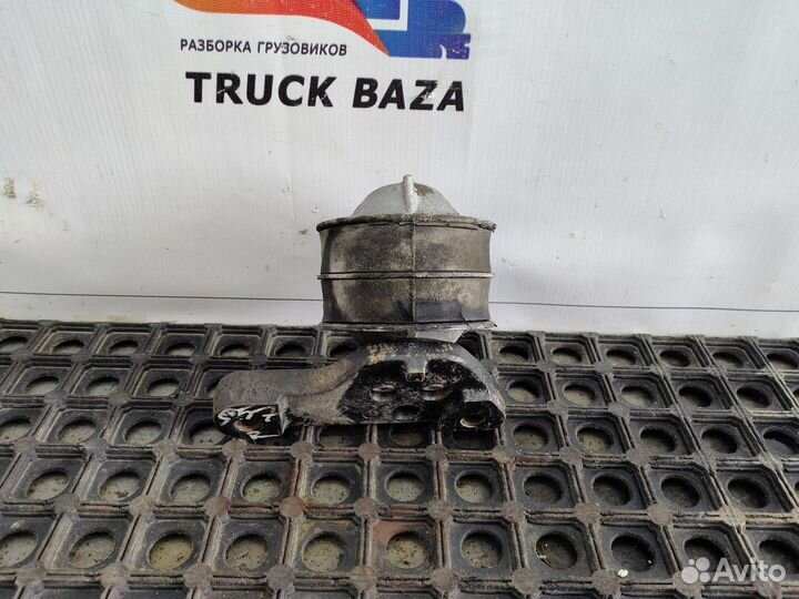 Подушка двигателя передняя правая