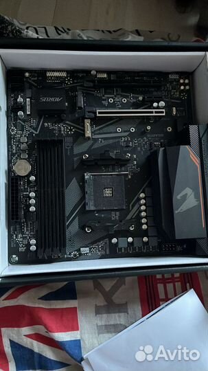 Материнская плата gigabyte b550 aorus elite