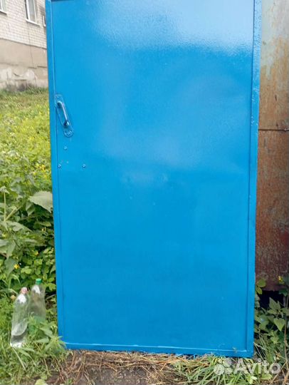 Металлическая дверь бу