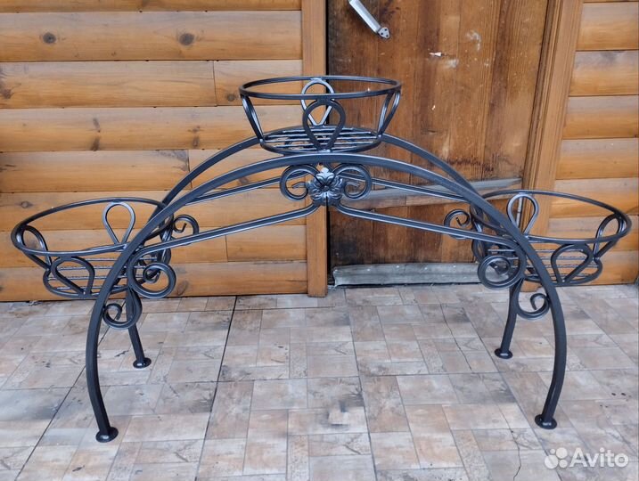 Подцветочница Гигант