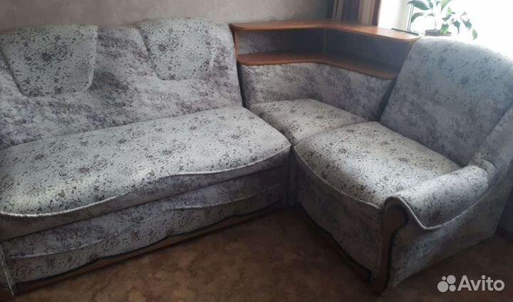 Обивка и ремонт мягкой мебели