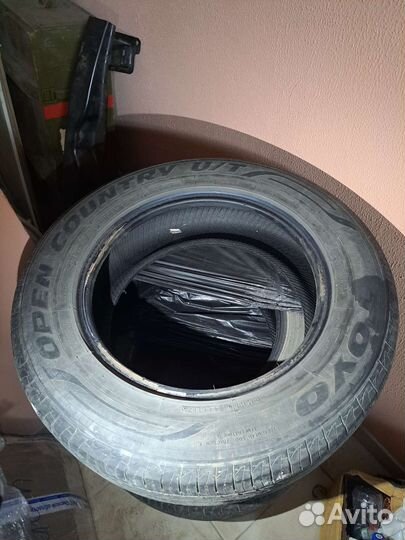 Toyo Open Country U/T 215/65 R16 98H