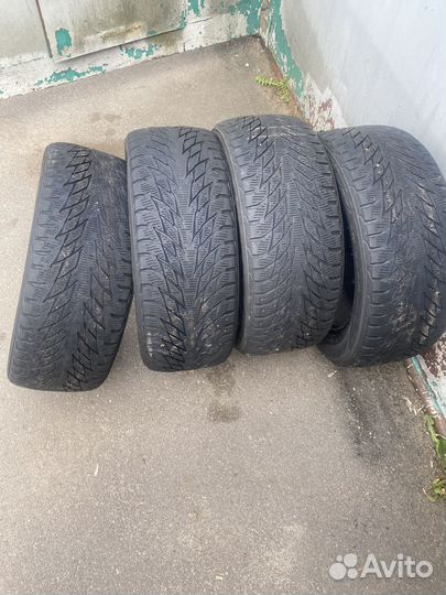 Nokian Tyres Hakkapeliitta R2 215/55 R16