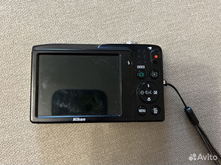 Компактный фотоаппарат nikon