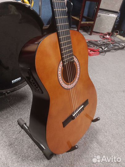 Электроакустическая классическая гитара Adams
