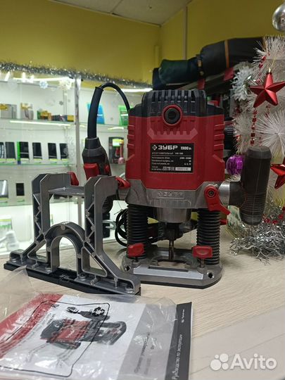 Фрезер Зубр 1900