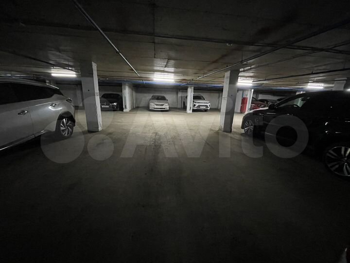 Машиноместо, 17 м²