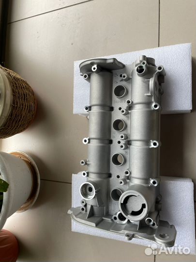 Крышка ГБЦ верхняя (с распредвалами), 1.6 cwva