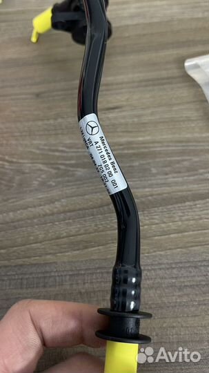 Шланг вентиляции картерных газов M271 W212