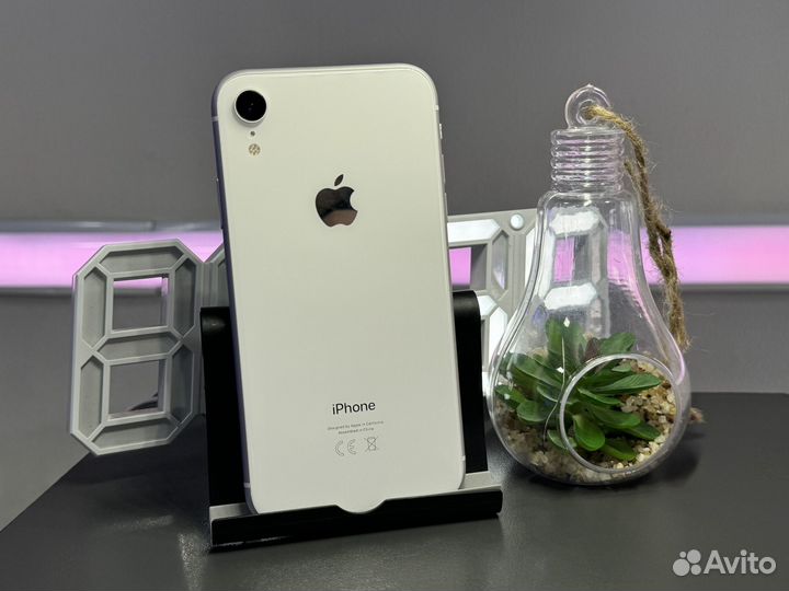 iPhone Xr, 128 ГБ