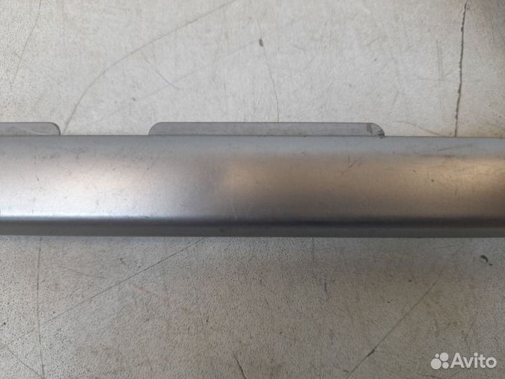 Накладка обшивки двери задняя правая Toyota Land