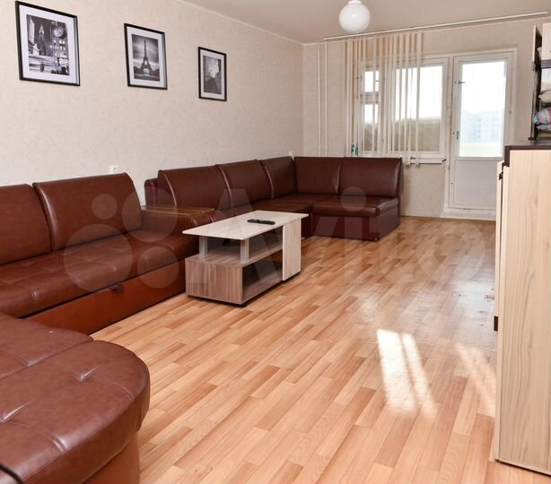 2-к. квартира, 70 м², 8/10 эт.