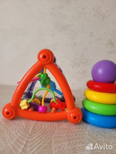 Развивающие игрушки