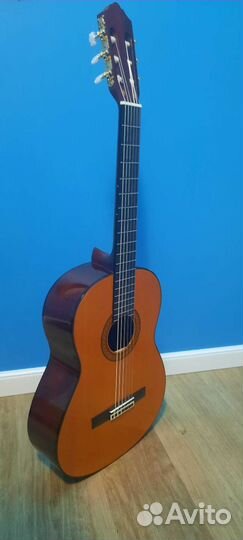 Классическая гитара yamaha c80 + тёплый чехол
