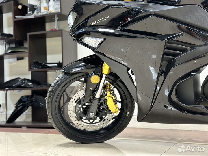 Электромотоцикл Yamaha R3