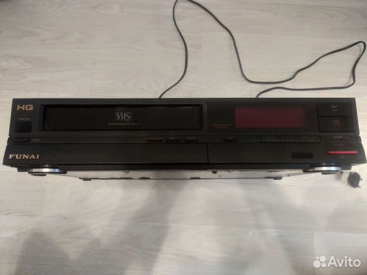 Видеомагнитофон Funai