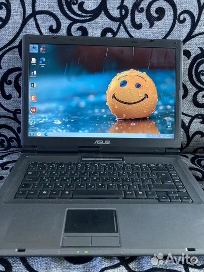 Ноутбук asus