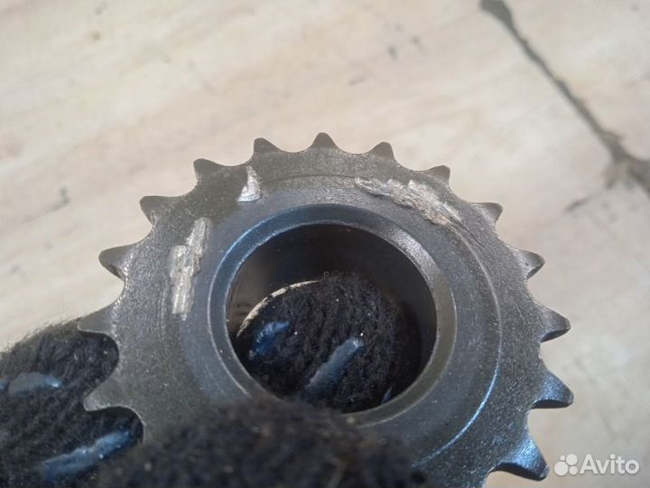 Шестерня привода масляного насоса Renault Logan 2