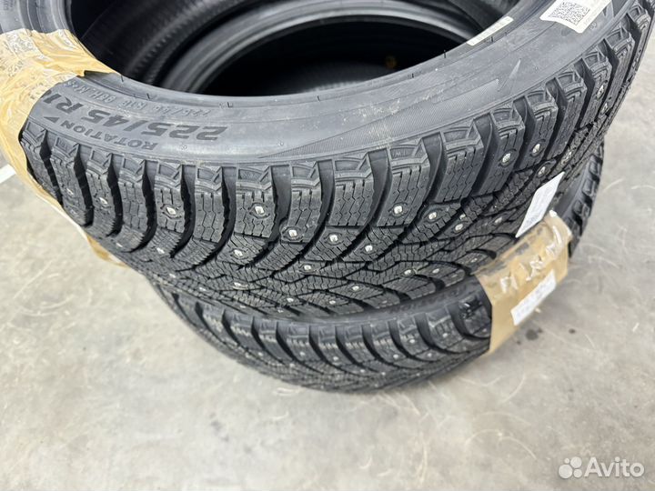 Pirelli Ice Zero 2 225/45 R18