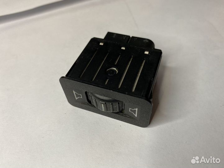 Переключатель аудиосистемы BMW 65121379048