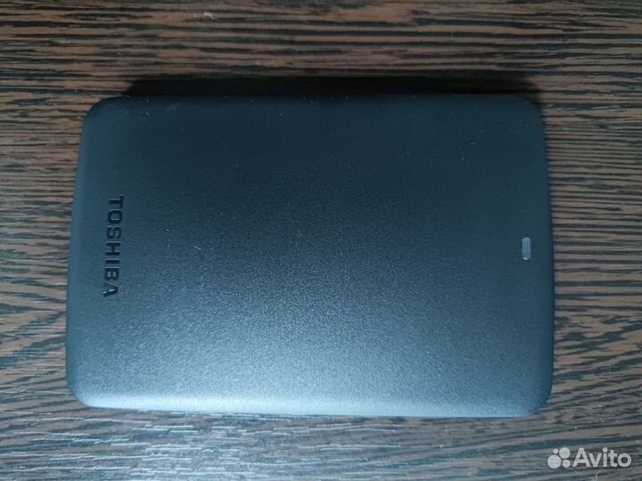 Внешний жёсткий диск Toshiba Canvio Basics 1 тб