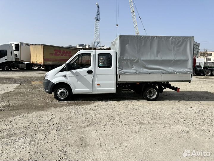 ГАЗ ГАЗель Next 2.8 МТ, 2023, 10 600 км