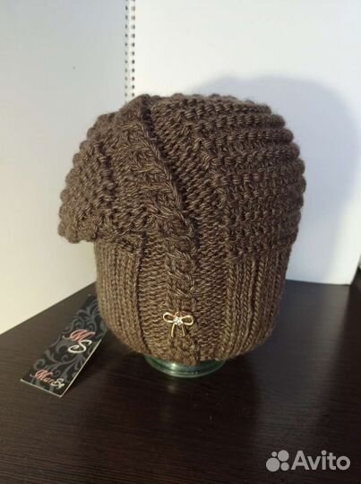 Женская шапка новая