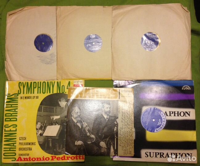 Симфонии и Концерт Иоганна Брамса