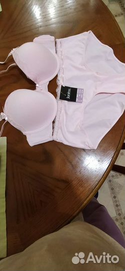 Женское нижнее белье новое комплект