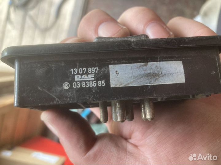 Блок кнопок DAF xf95. 1307897
