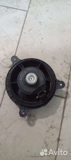 Subaru forester sh динамик задней двери, левой