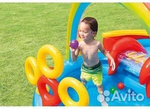 Надувной водно игровой центр с горкой