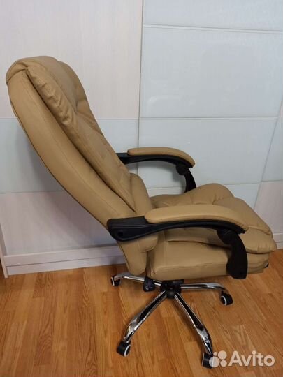 Офисное кресло новое