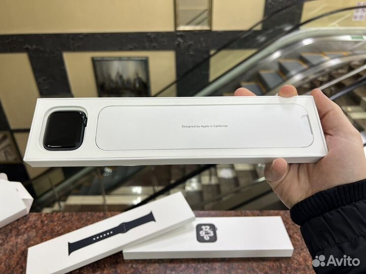 Apple Watch SE 44mm