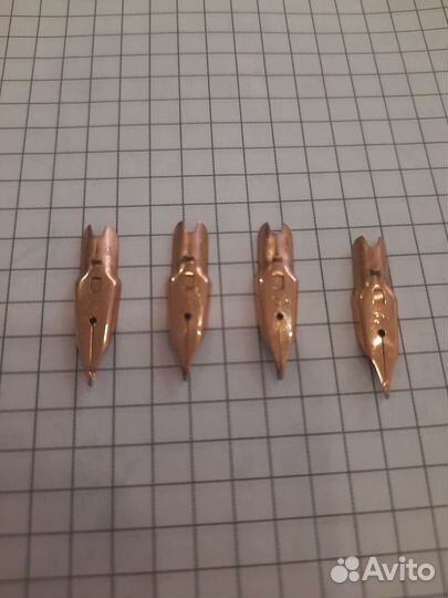 Золотое перо для ручки