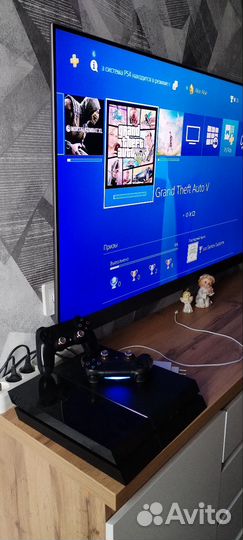 Sony playstation PS4. 1тб с играми