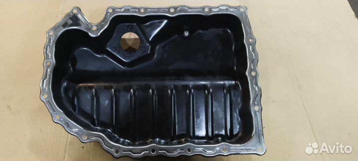 Поддон масляный vag 1.8 2.0 gen 2 gen 3 оригинал