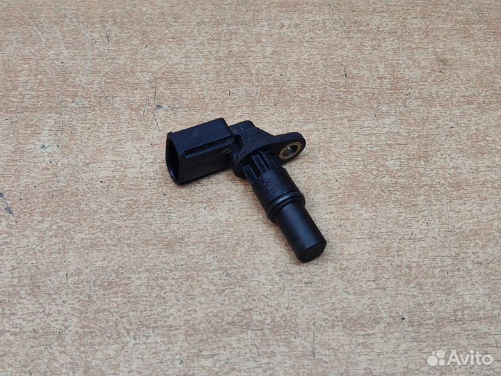 Датчик распредвала, Volkswagen Golf 6