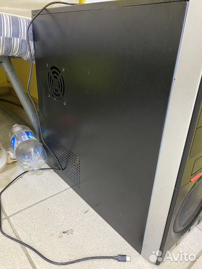 Компьютер системник