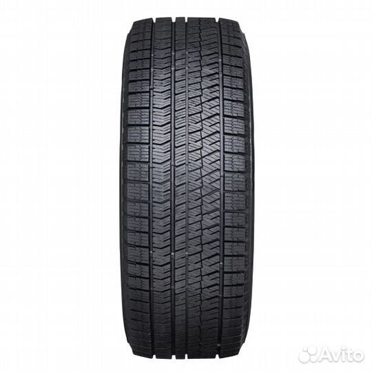 Bridgestone Blizzak Ice 225/55 R16 99T