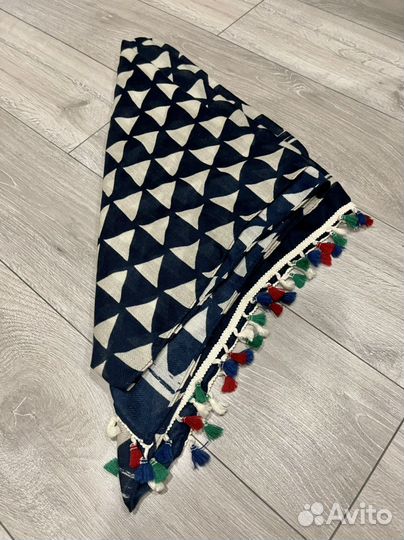 Палантины Mango