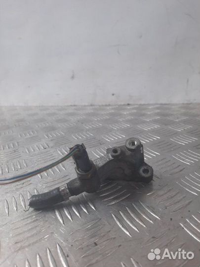 Фланец Mercedes-Benz Vito 2003