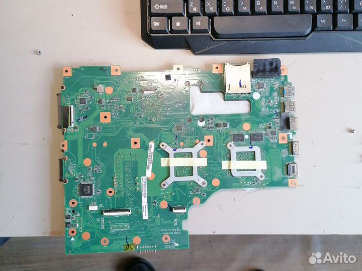 Материнская плата EG70BZ REV 2.1